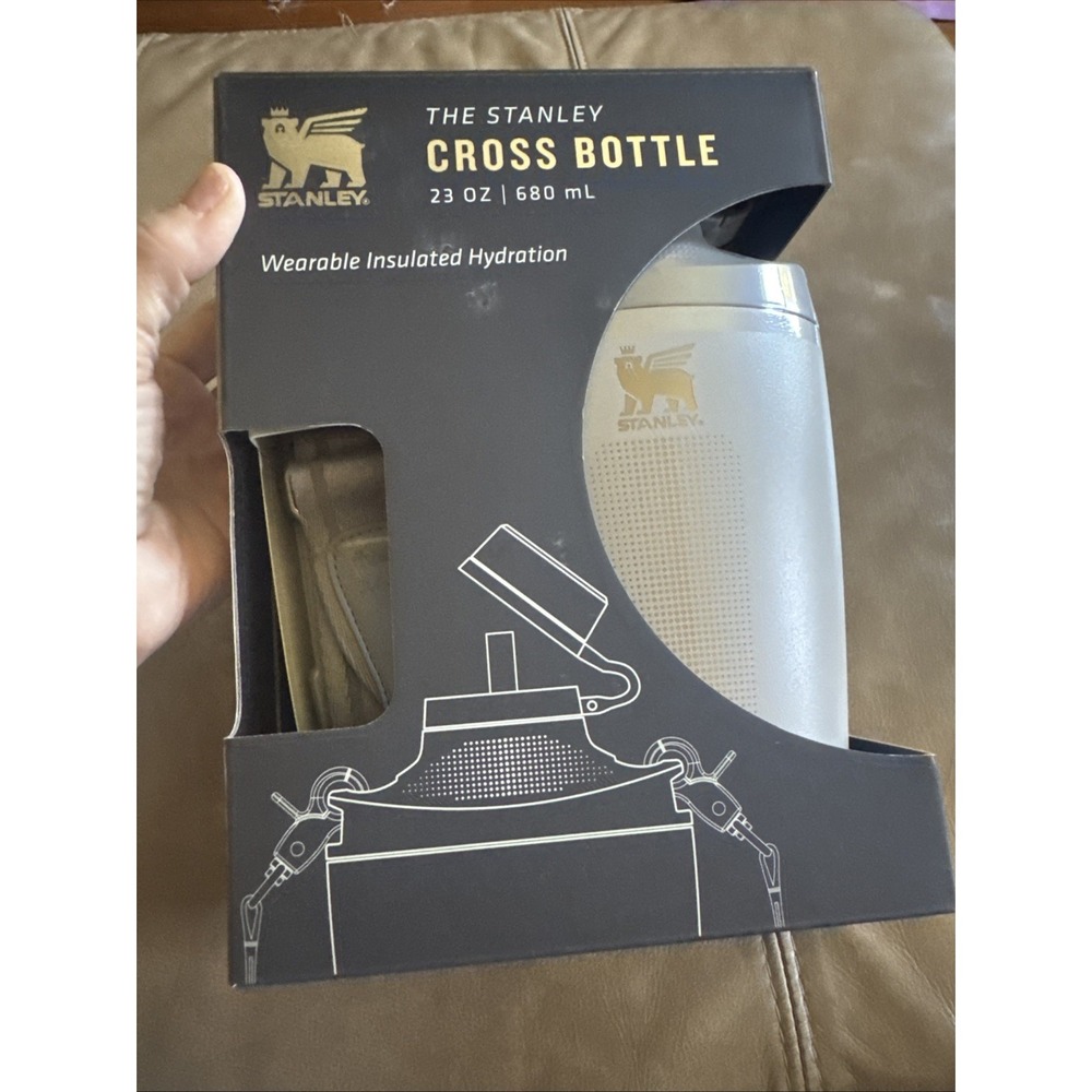 Stanley Cross Bottle 23 OZ Wearable Travel Water Bottle Grey NEW